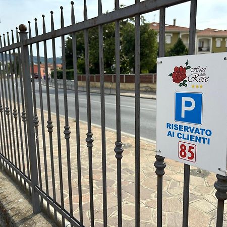 Hotel Delle Rose Сан Бартоломео ал Маре Екстериор снимка