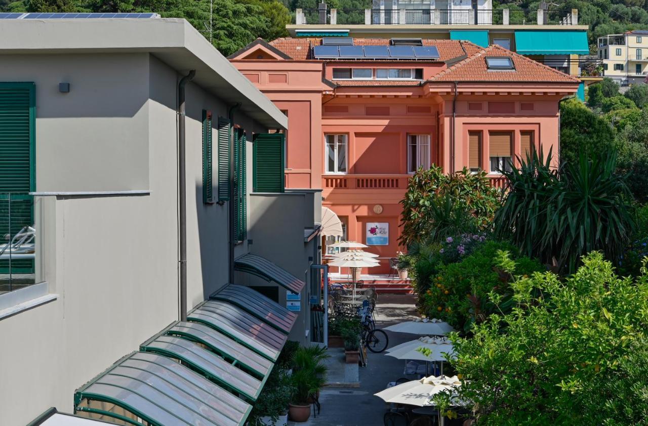 Hotel Delle Rose Сан Бартоломео ал Маре Екстериор снимка